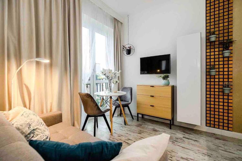Lux Apartament W Centrum, Plac Konstytucji, Klimatyzacja, Widokowy Appartement Warschau Buitenkant foto