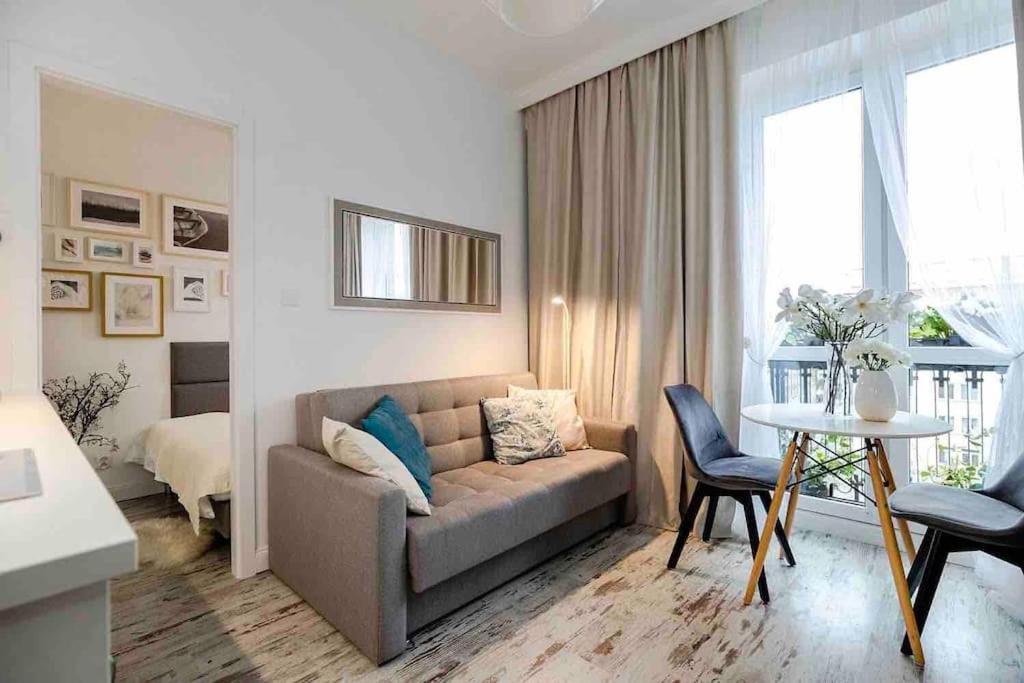 Lux Apartament W Centrum, Plac Konstytucji, Klimatyzacja, Widokowy Appartement Warschau Buitenkant foto